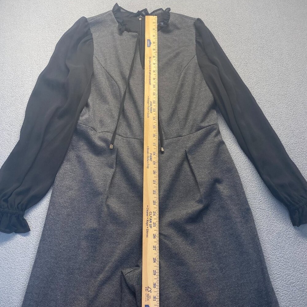 Tommy Hilfiger Women's Gray Herringbone Self Tie Neck Cropped Jumpsuit Size 8 - Picture 8 of 13